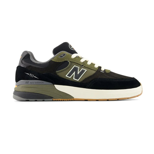 NEW BALANCE NUMERIC | ANDREW REYNOLDS 933 BST | BLACK / DARK OLIVE