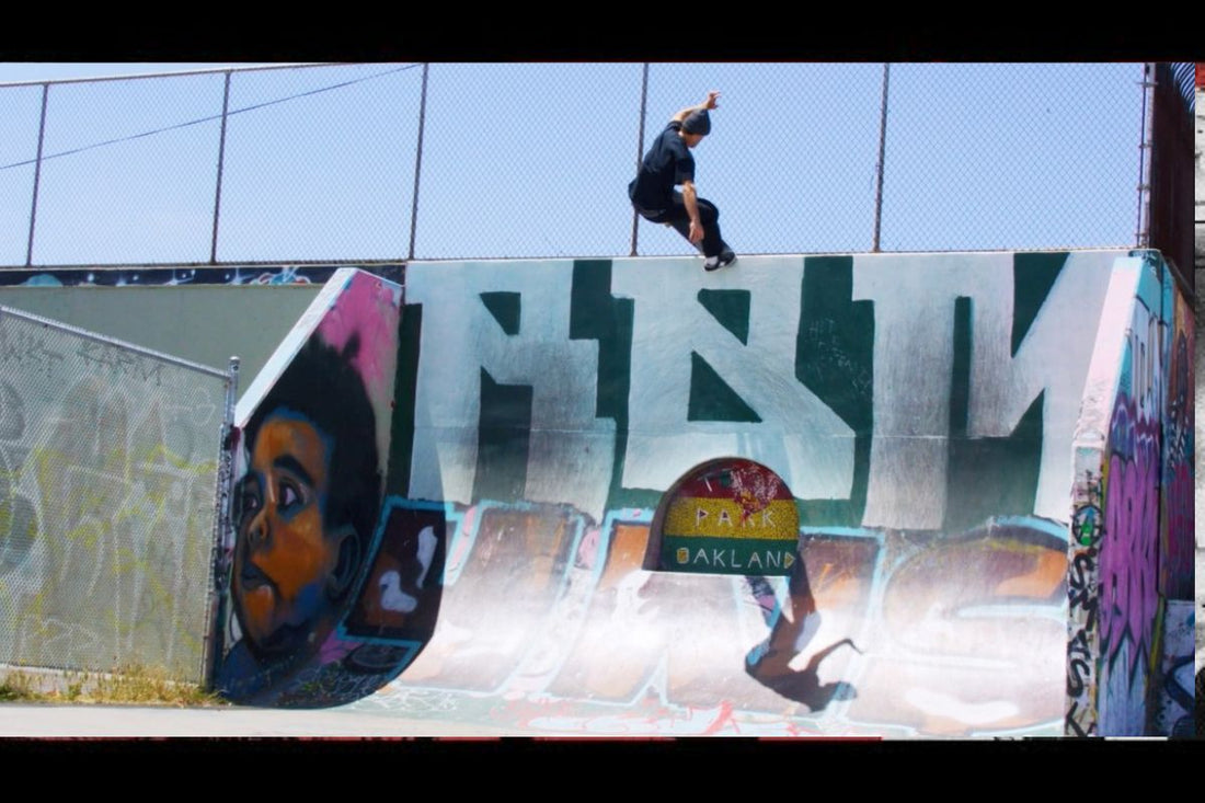 Tom Schaar's "Curtains" Part