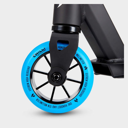 Chilli Pro Base Black & Blue Front Wheel