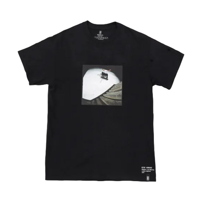 Girl Skateboards Shot by Leo Sharp Rick Howard Tee Black