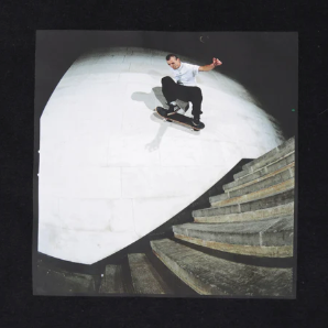 Girl SkateboardsShot by Leo Sharp Rick Howard Tee Black Pic