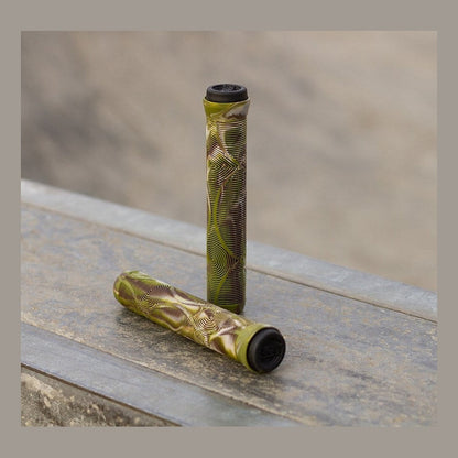 Slamm Scooters | Slamm Team Swirl Bar Grips