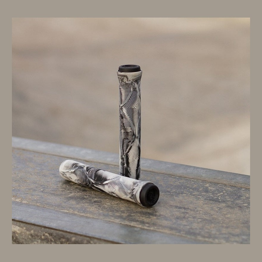Slamm Scooters | Slamm Team Swirl Bar Grips
